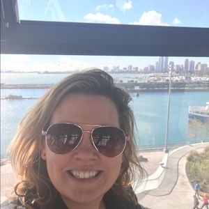 Meet your Posher, Amanda